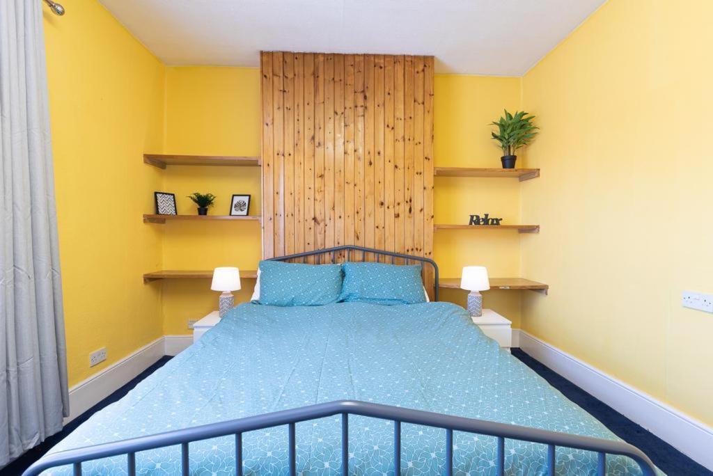 Barking Road Comfy House Apartment London Exterior photo